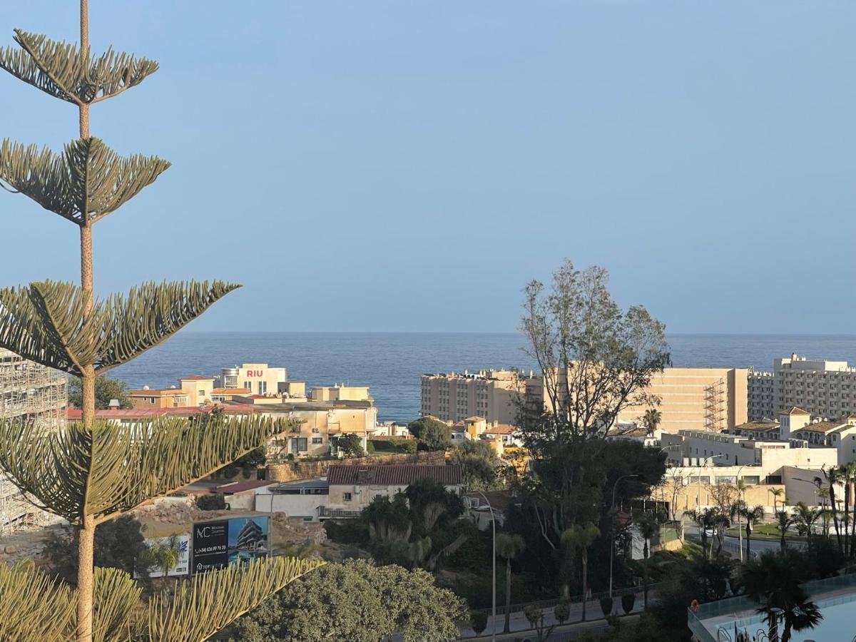 2 Bed Penthouse With Sea View Apartman Torremolinos Kültér fotó