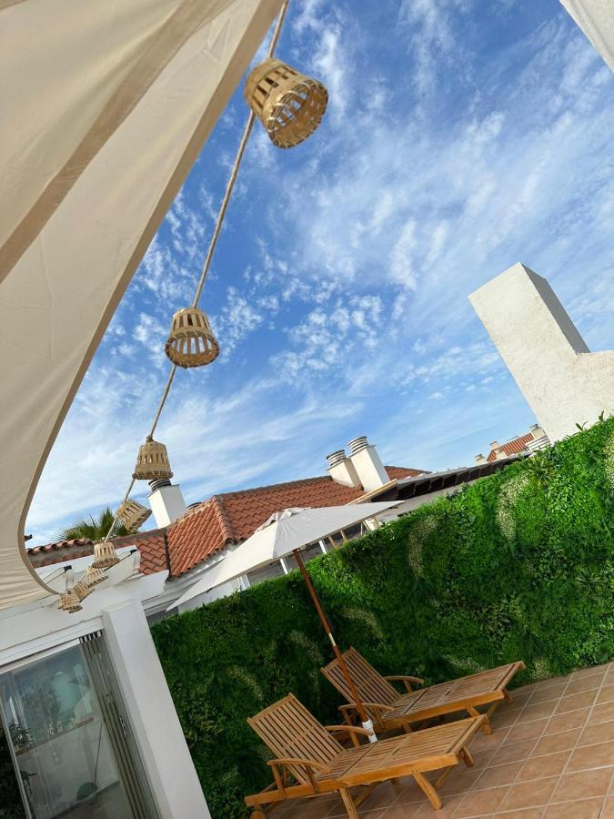 2 Bed Penthouse With Sea View Apartman Torremolinos Kültér fotó